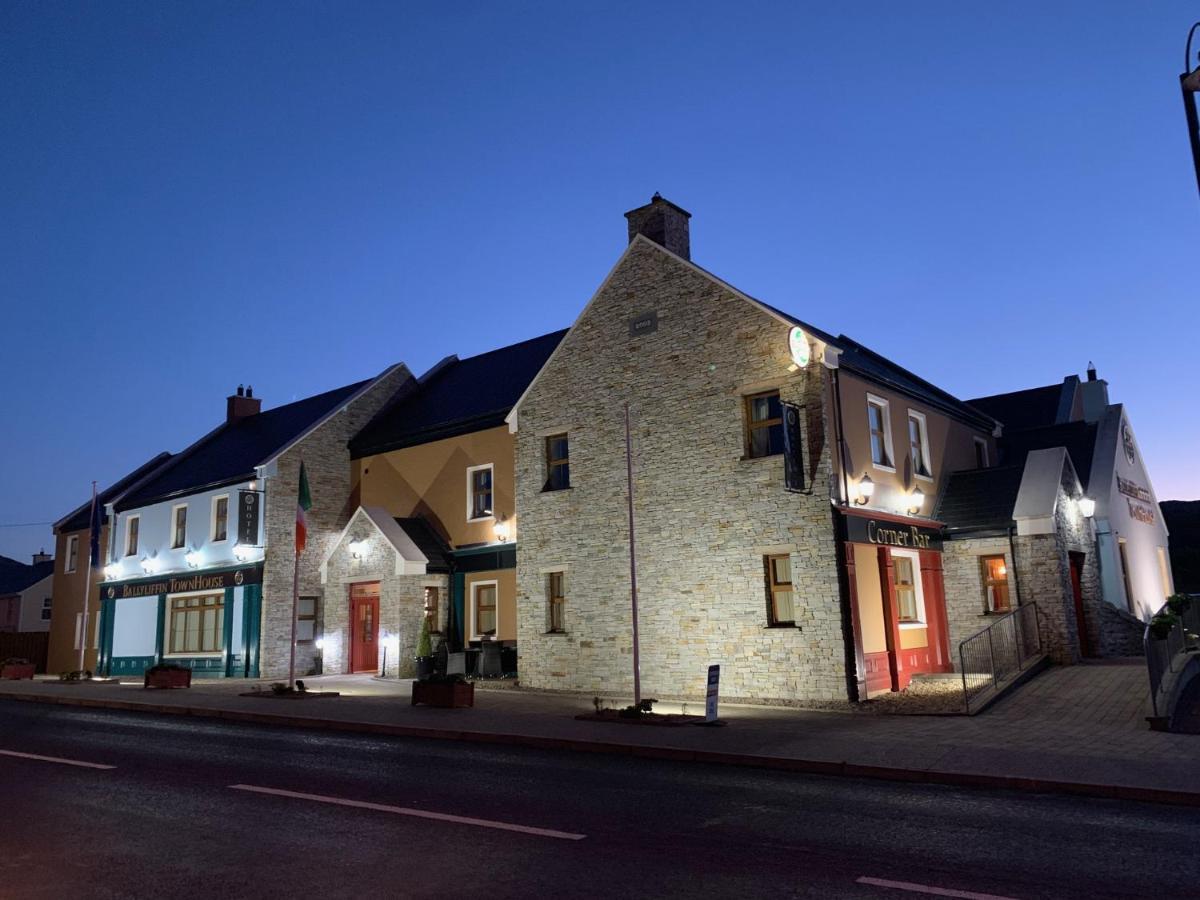 Ballyliffin Townhouse Boutique Hotel Exterior photo