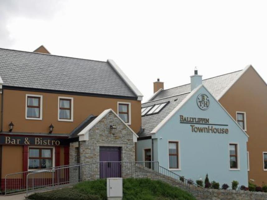 Ballyliffin Townhouse Boutique Hotel Exterior photo